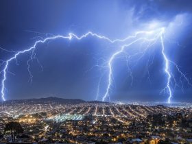 Έστησαν ένα κατάλληλο περιβάλλον, στο οποίο αναπτύχθηκε η μασονία και όλο το πολιτικό και κοινωνικό κακό. Ο κόσμος πλησιάζει τους χαλεπούς χρόνους της Αποκαλύψεως