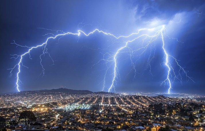 Έστησαν ένα κατάλληλο περιβάλλον, στο οποίο αναπτύχθηκε η μασονία και όλο το πολιτικό και κοινωνικό κακό. Ο κόσμος πλησιάζει τους χαλεπούς χρόνους της Αποκαλύψεως