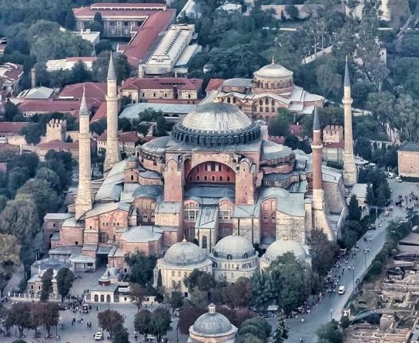 Η Τουρκία ετοιμάζει «ψηφιακό αντίγραφο» της Αγίας Σοφίας – «Αν χρειαστεί θα μπορούμε να την ξαναχτίσουμε» λένε