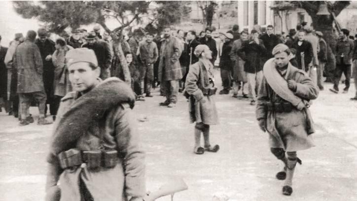 Ηράκλειο, 1945-1947: Το λιντσάρισμα των δωσίλογων της Κρήτης που φωτογραφίζει το μέλλον που έρχεται