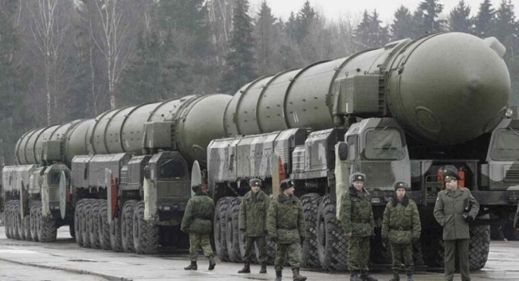 Η Ρωσία έτοιμη για Αρμαγεδδώνα - Αλλάζει πυρηνικό δόγμα για να πνίξει το θανάσιμο κροτάλισμα ΗΠΑ - ΝΑΤΟ με το «Χέρι του Νεκρού»