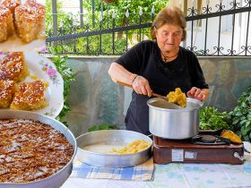 Ραβανί παραδοσιακό | Το γλυκό της γιαγιάς που ξυπνά αναμνήσεις