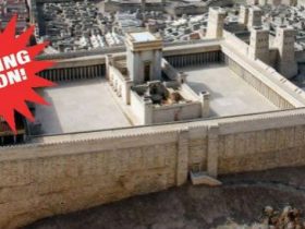 Ισραηλινός πολιτικός σκαλίζει πέτρες για να χτίσει τον Τρίτο Ναό