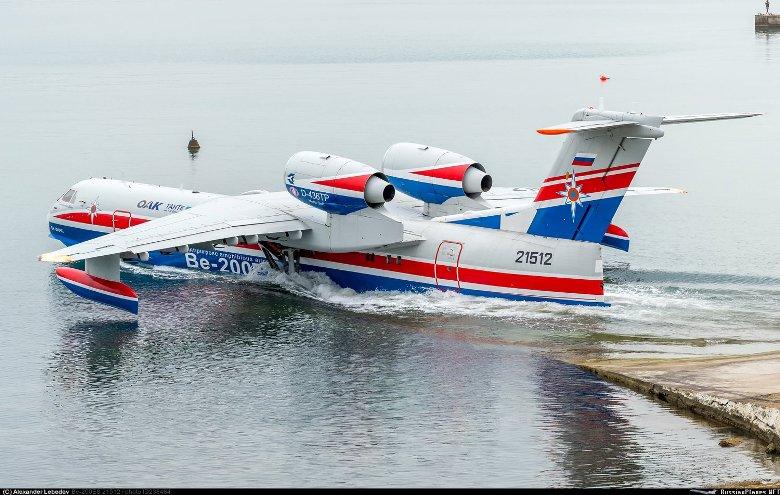 Το Beriev - 200 μπορεί να χρησιμοποιηθεί και σε πόλεμο! Όταν είσαι πρωθυπουργός και σνομπάρεις τα μέσα που θα σβήνανε τις φωτιές επειδή είναι Ρωσικά, τότε στην πραγματικότητα μισείς την Πατρίδα σου 