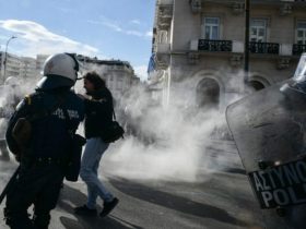 Μέρες στυγνού - τυραννικού καθεστώτος σήμερα στο Σύνταγμα. Χημικά και συλλήψεις στους συμμετέχοντες στην Συντακτική Εθνοσυνέλευση – Άμεση Δημοκρατία