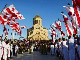 Η Γεωργιανή Εκκλησία βλέποντας την κατάντια της Ελλαδικής Εκκλησίας αρνείται να πέσει στην ίδια παγίδα