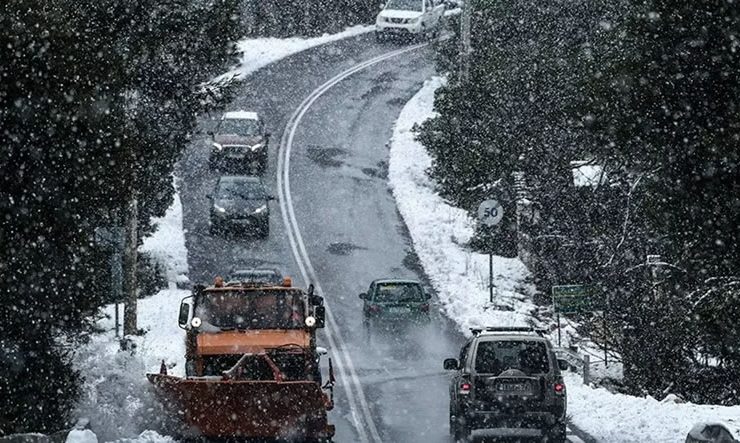 Προβλέπουν βαρύ και δύσκολο χειμώνα