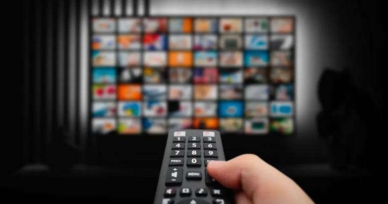 Εφιάλτης η Smart TV και Streaming υπηρεσίες: Μας παρακολουθουν και μας χειραγωγούν