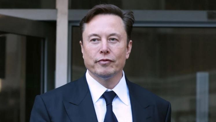 Elon Musk: Να επιβάλλονται ισόβια στους γιατρούς που κάνουν επεμβάσεις αλλαγής φύλου σε παιδιά!