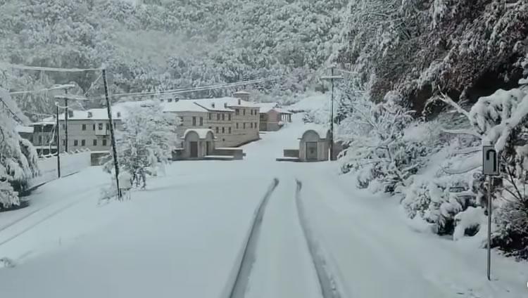 Ιερά Μονή Γενεθλίου της Θεοτόκου και Αγίας Σοφίας Κλεισούρας Καστοριάς