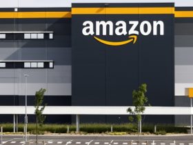 Φάμπρικα ανεμογεννητριών στήνει η Amazon στην Ελλάδα - Δίνει 1 δισ. για να γεμίσει η χώρα αιολικά