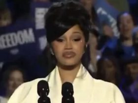 Διασυρμός της ράπερ Cardi B σε συγκέντρωση της Κάμαλα Χάρις – Χάλασε το ότο κιού, με αποτέλεσμα να μην ξέρει τι να πει και να τραυλίζει επάνω στη σκηνή