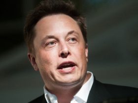 Elon Musk: «Η Αμερική πλησιάζει στην πτώχευση»