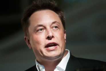 Elon Musk: «Η Αμερική πλησιάζει στην πτώχευση»