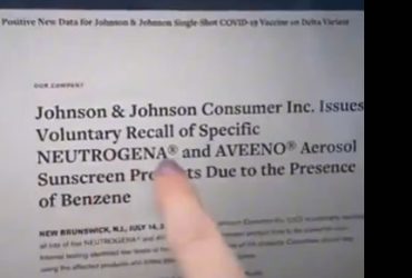 Η Johnson & Johnson προσθέτει καρκινογόνες ουσίες στα αντηλιακά της και μετά πουλά προϊόντα για τη θεραπεία τους!