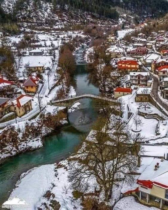 Ποια Ελβετία και ποια Αυστρία να συγκριθεί μαζί σου! Βοβούσα Ιωαννίνων