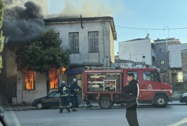 Ηλικιωμένη έτρωγε από τα συσσίτια ενώ είχε σακούλες ολόκληρες με χρυσές λίρες